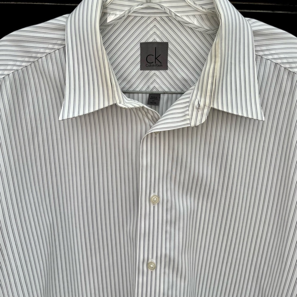 Calvin Klein Button Down Dress Shirt White and Gray Stripes Size 17
